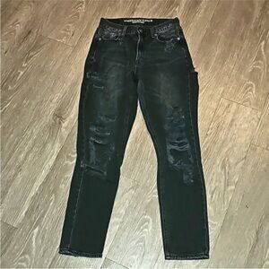American Eagle Outfitters Women’s Mom Jean Sz 0
